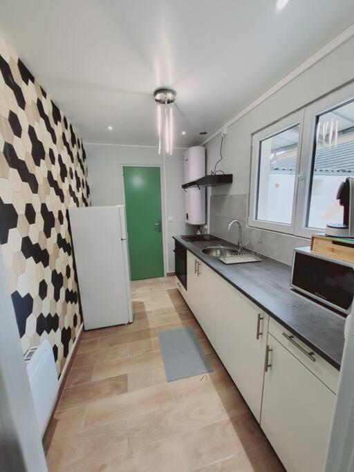 Family Flat Stade De France Airport Cdg Le Bourget "Appart'7" П'єррфітт-сюр-Сен Екстер'єр фото